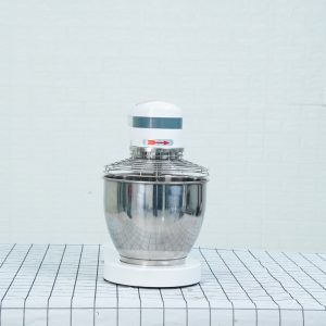 Máy Đánh Kem Trứng NEWSUN B-7C (7 Lít) may danh kem trung 7 lit b 7c ava2