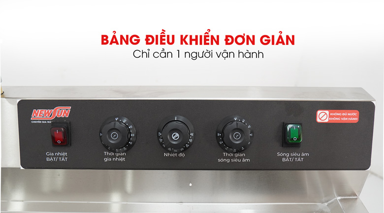 Bảng điều khiển đầy đủ chức năng, vận hành đơn giản 