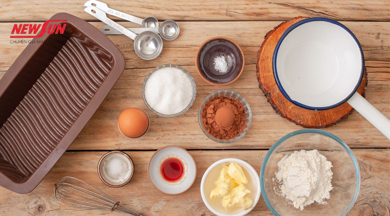 Hướng dẫn làm bánh bông lan cuộn với 2 cách tươi ngon hướng dẫn làm bánh bông lan cuộn, nguyên liệu