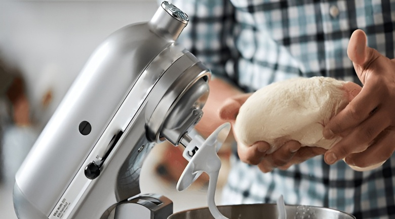 bánh bao nhân thịt bò phô mai kéo sợi trộn bột