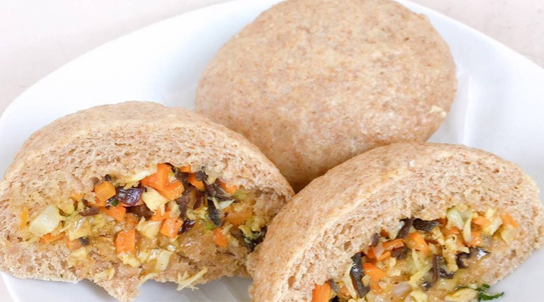 bánh bao gạo lứt gà nấm, thưởng thức