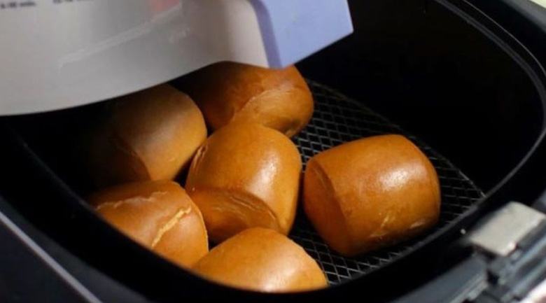 bánh bao sữa nướng, nướng