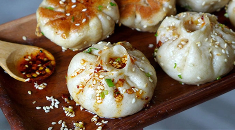 bánh bao thịt nướng, thưởng thức